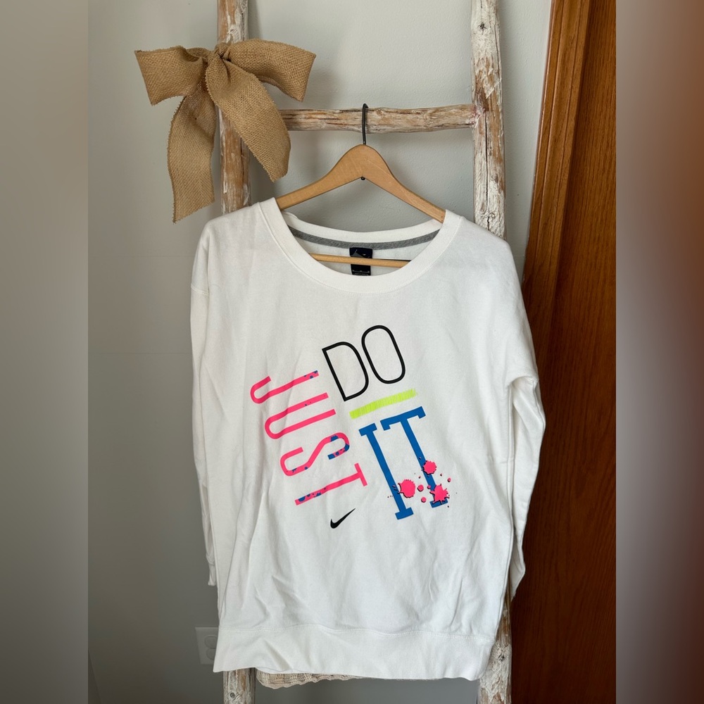 NWOT vintage Nike Just do it sweatshirt - size medium